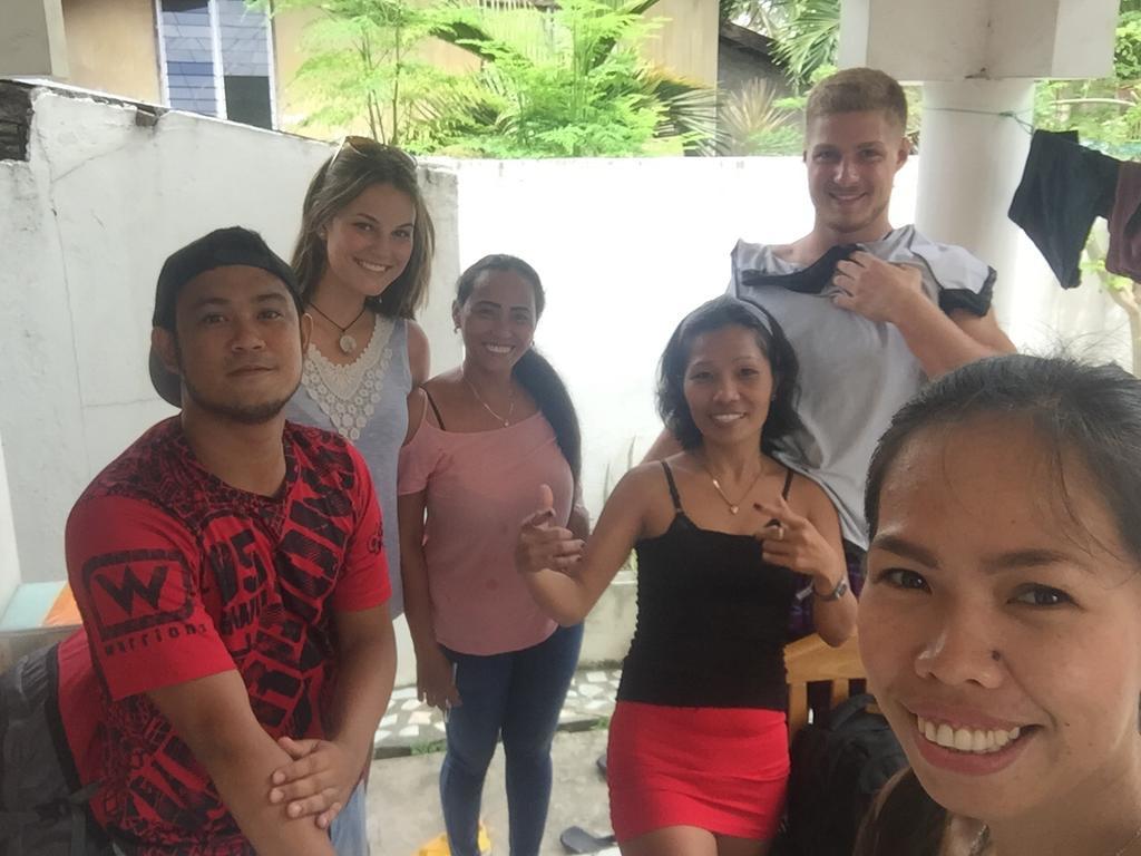 J & C Guesthouse Moalboal Luaran gambar