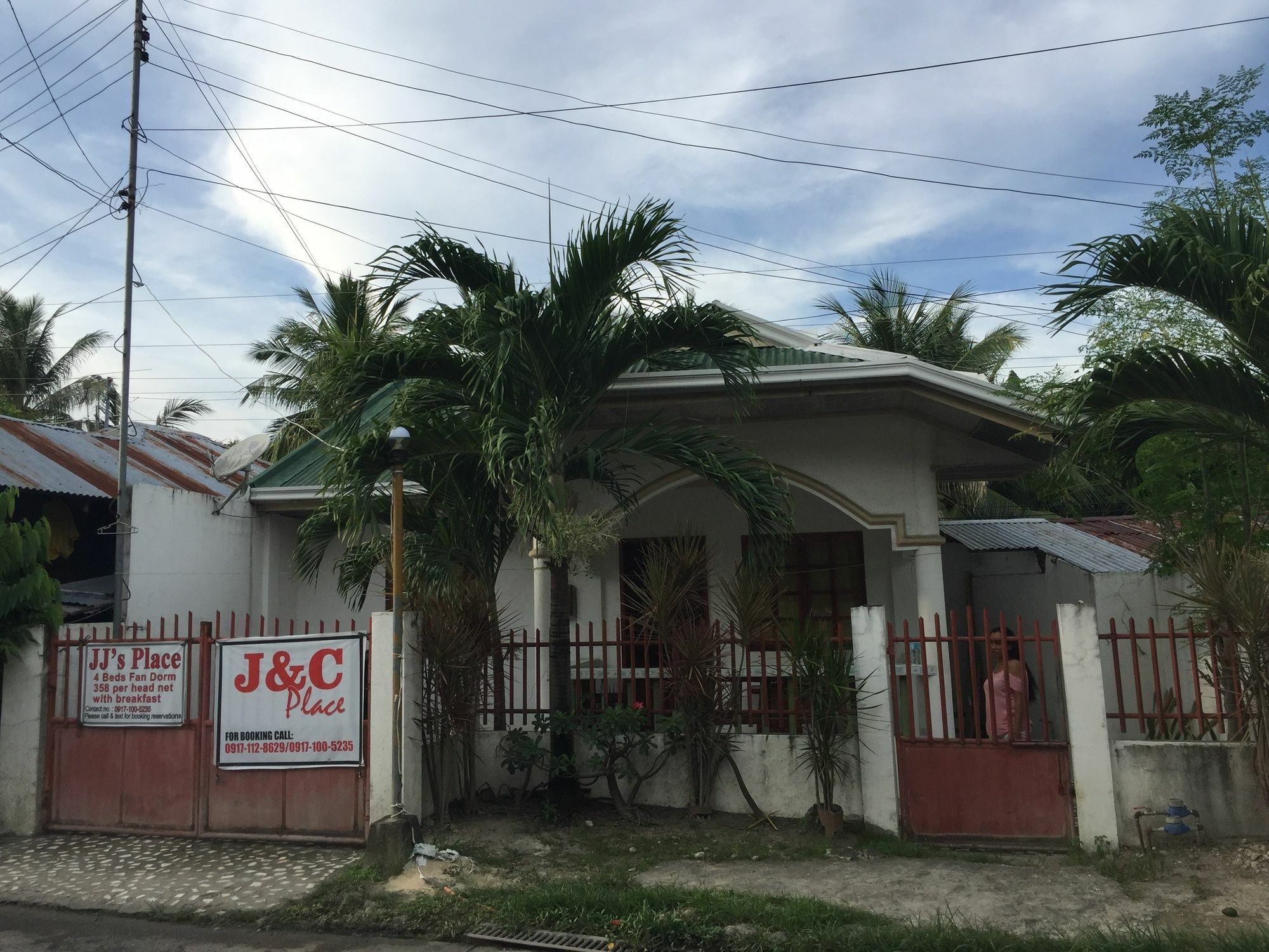 J & C Guesthouse Moalboal Luaran gambar