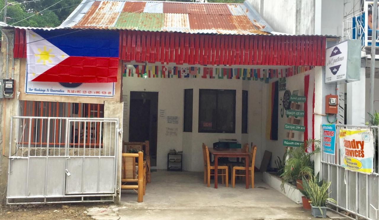 J & C Guesthouse Moalboal Luaran gambar